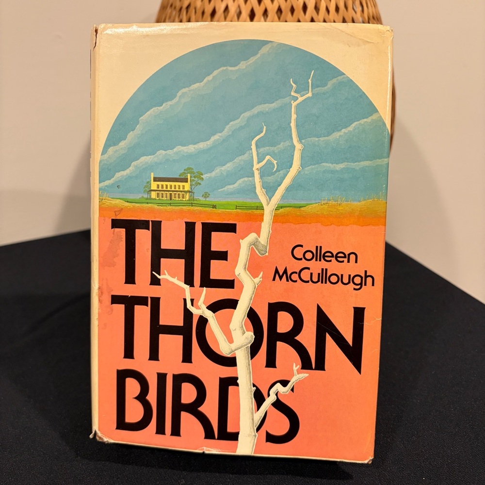 The Thorn Birds Colleen McCullough 1977 Hardcover HC w Dust Jacket